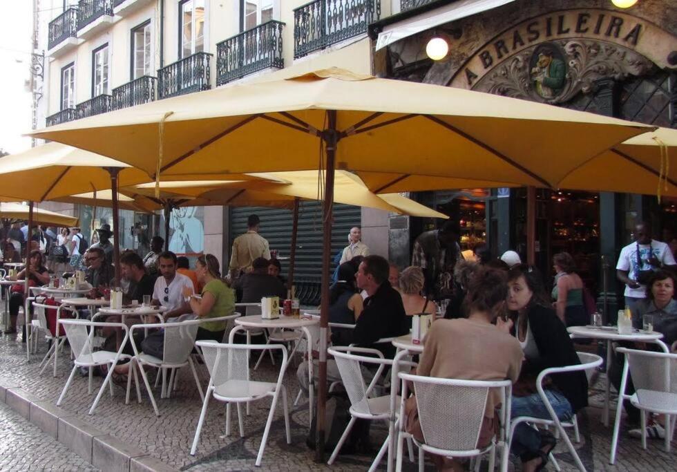 C3 Bairro Alto Cozy Romantic Loft In 18Th Century Building Lisboa Eksteriør billede